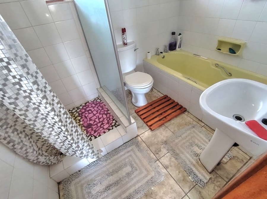 3 Bedroom Property for Sale in Saxilby Eastern Cape